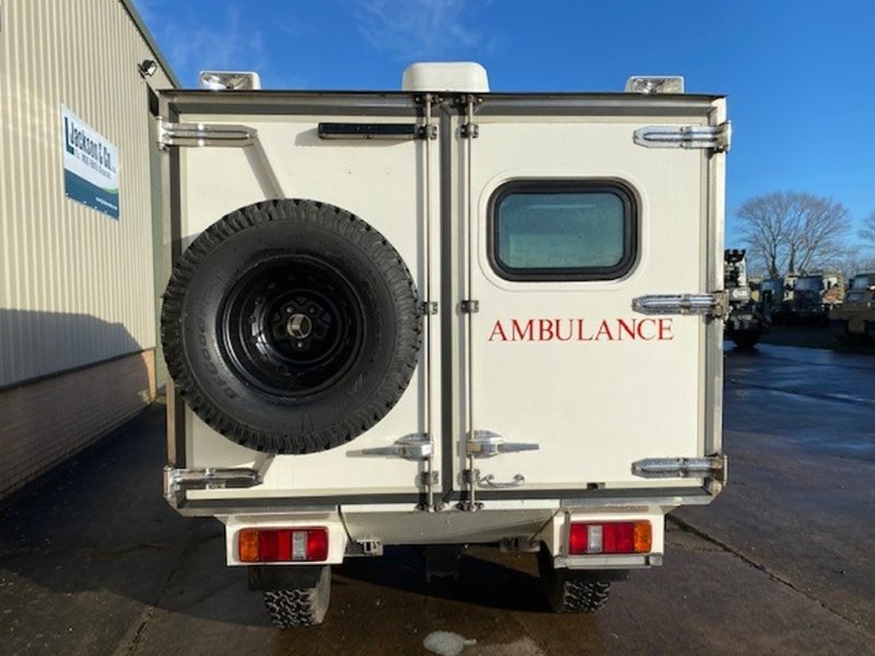 Pinzgauer 718 TMV Ambulance