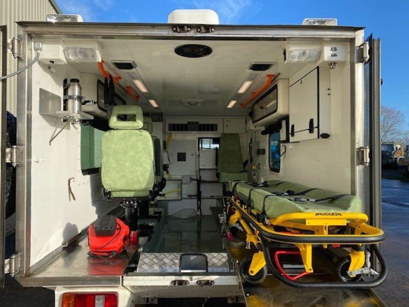 Pinzgauer 718 TMV Ambulance